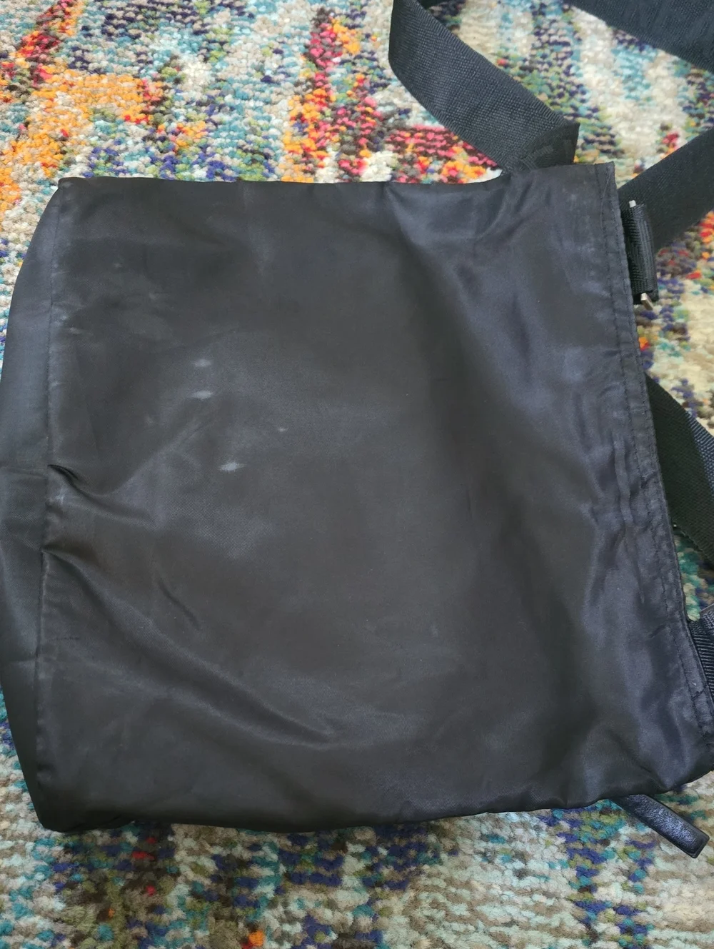 Kenneth Cole Reaction Black Nylon Messenger Crossbody Bag